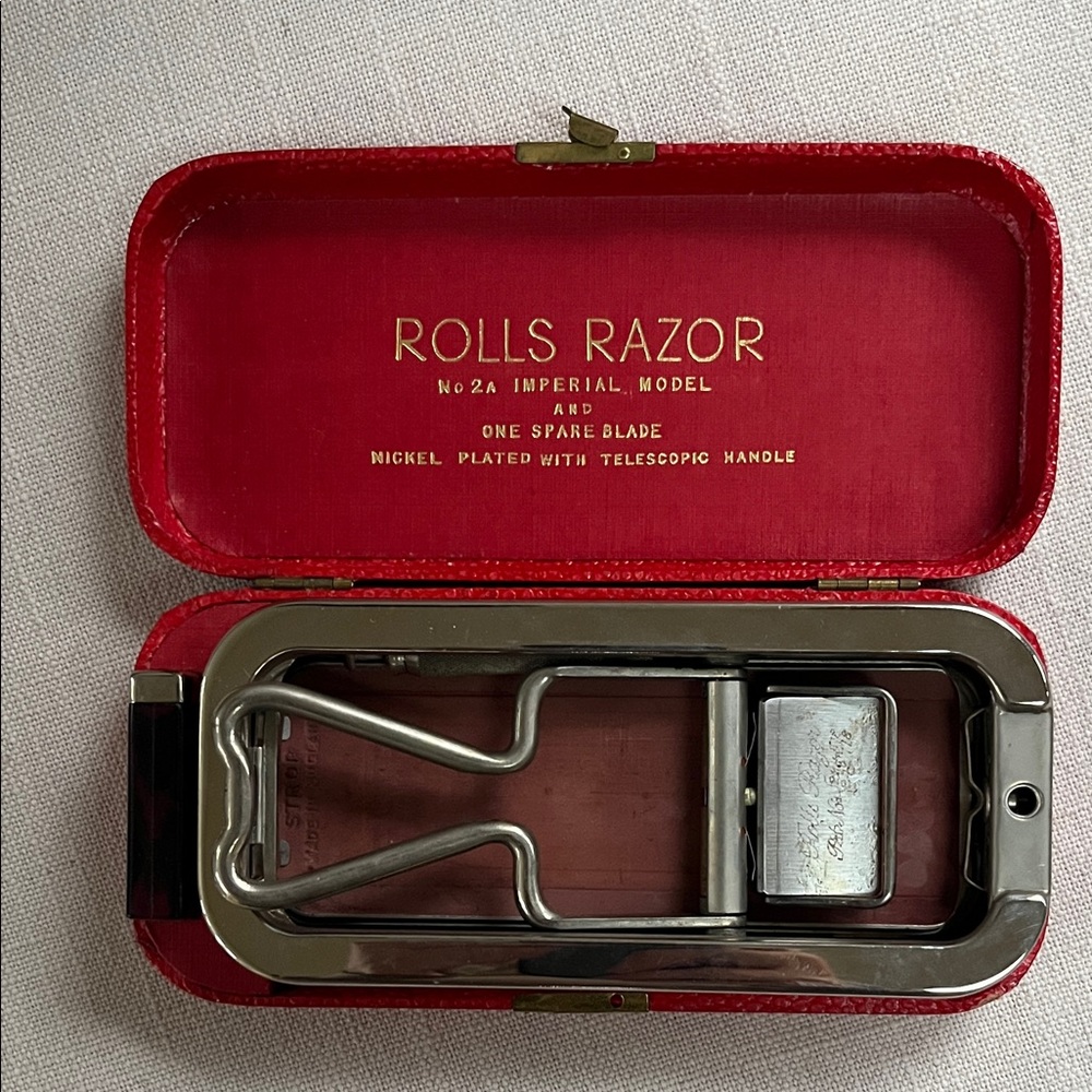 Vintage No. 2A Imperial Model Grooming Tool - Rolls Razor